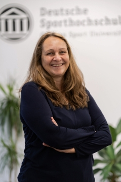 Profile picture for user Babett Lobinger