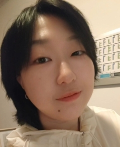 Profile picture for user Yiwen Zhang