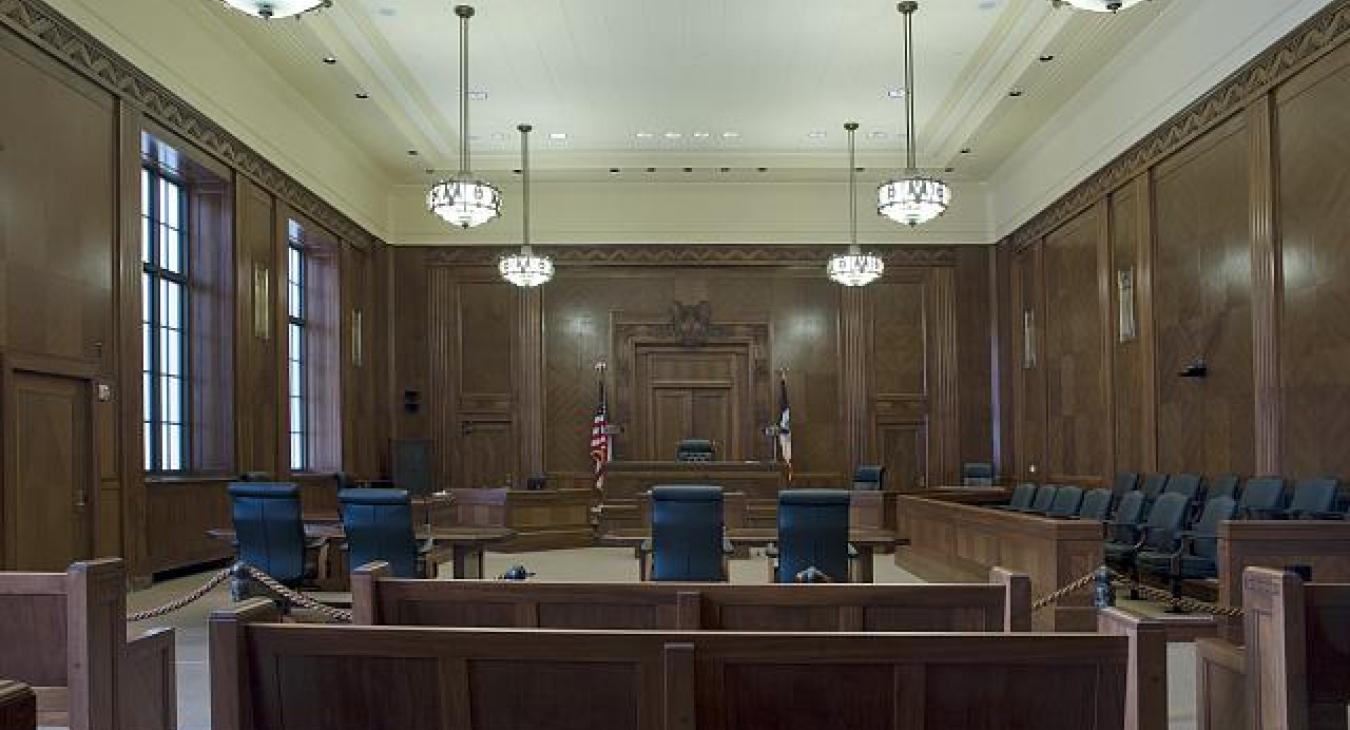 US courtroom - Carol M. Highsmith [Public domain], via Wikimedia Commons